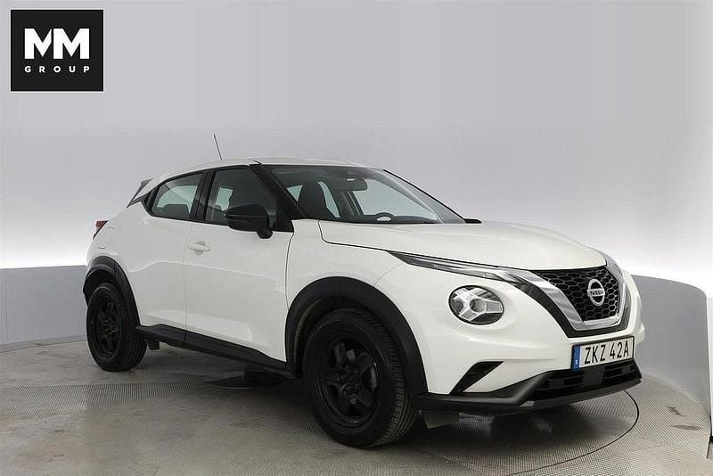 Vit Begagnad 2022 Nissan Juke Acenta SUV | 179 000 kr (Superpris) - Bild 1/4
