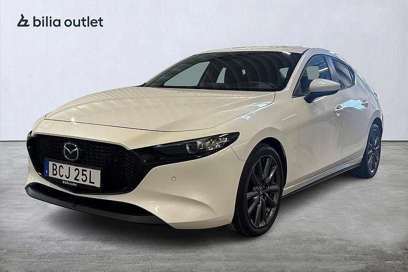 Begagnad Mazda 3 2019 Vit Halvkombi