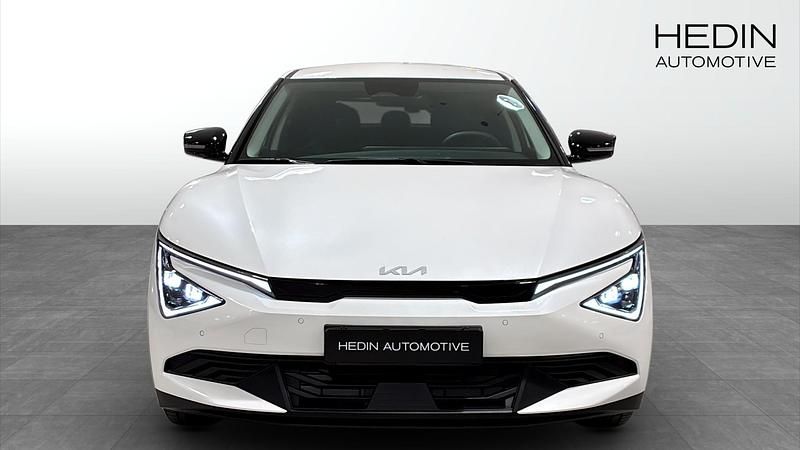 Vit Ny 2025 Kia EV6 SUV | 509 900 kr - Bild 1/4