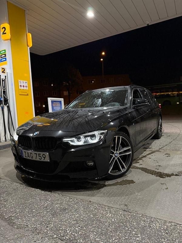 Begagnad 2018 BMW 340 M Sport Kombi | 450 000 kr - Bild 1/4