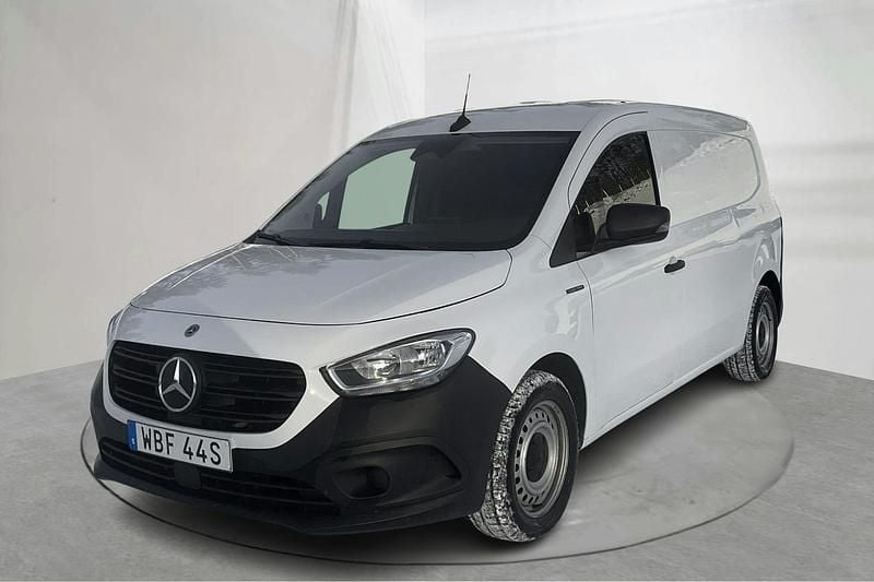 Vit Begagnad 2024 Mercedes eCitan | 329 000 kr (Dyr) - Bild 1/4