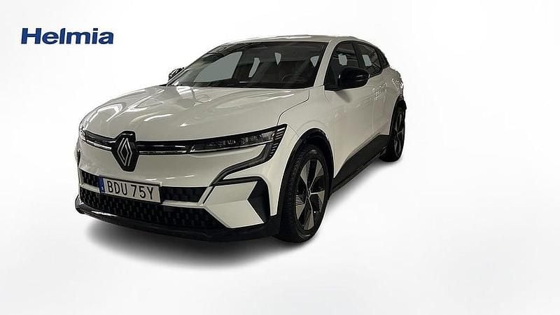Vit Begagnad 2022 Renault Mégane IV Equilibre Halvkombi | 239 900 kr (Marknadspris) - Bild 1/4