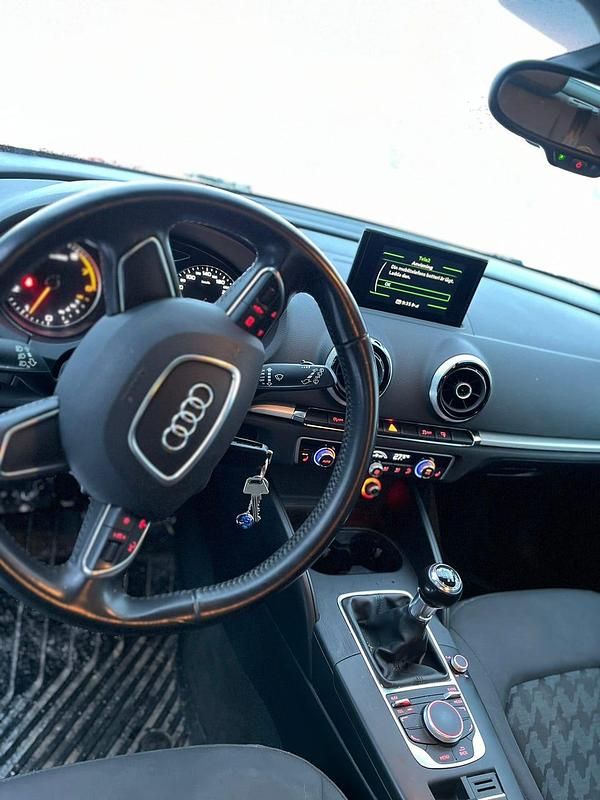 Begagnad Audi A3 105 HK (77 kW) 2014