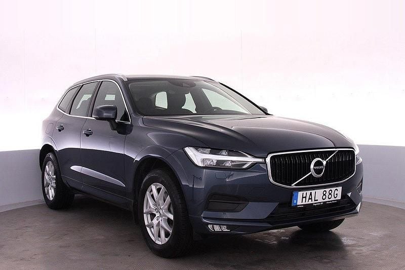 Mörkblå Begagnad 2019 Volvo XC60 Momentum SUV | 339 000 kr (Superpris) - Bild 1/4