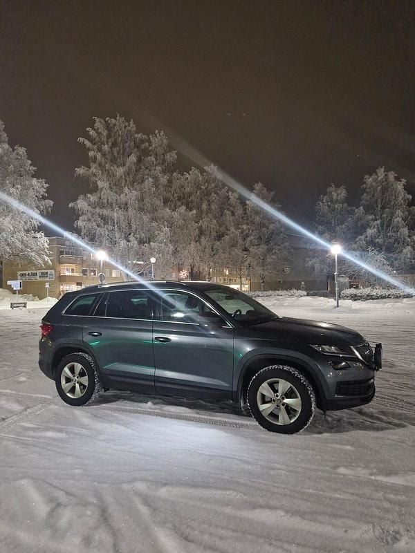 Begagnad 2020 Skoda Kodiaq SUV | 238 000 kr (Bra pris) - Bild 1/1