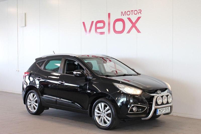 Svart Begagnad 2011 Hyundai ix35 SUV | 119 900 kr (Lite dyr) - Bild 1/4