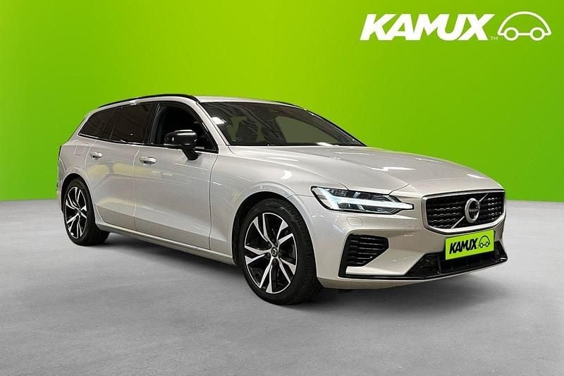 Silver/grå Begagnad 2020 Volvo V60 R-Design Kombi | 304 900 kr (Bra pris) - Bild 1/4