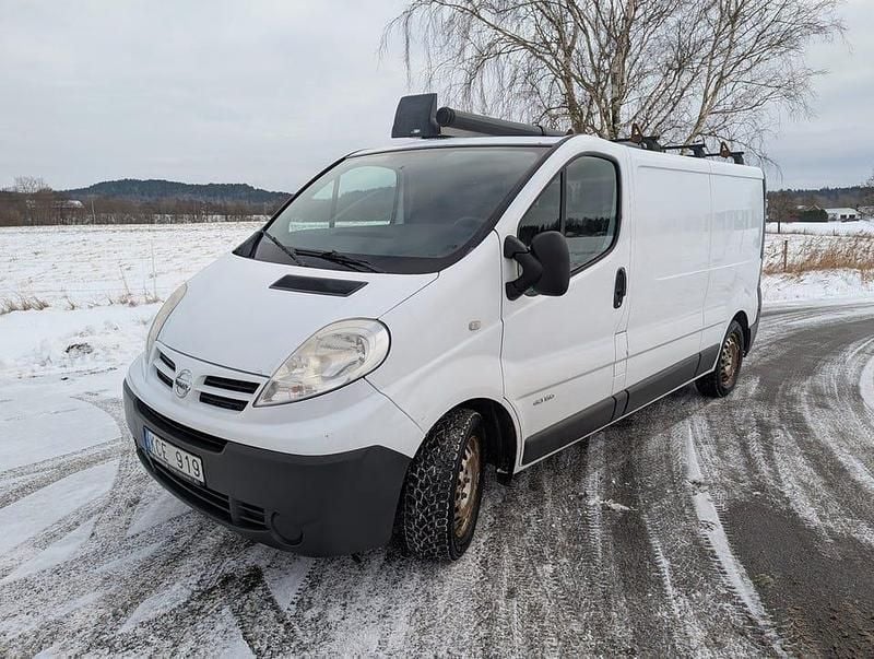 Begagnad Nissan Primastar 146 HK (107 kW) 2008 Vit Minibuss