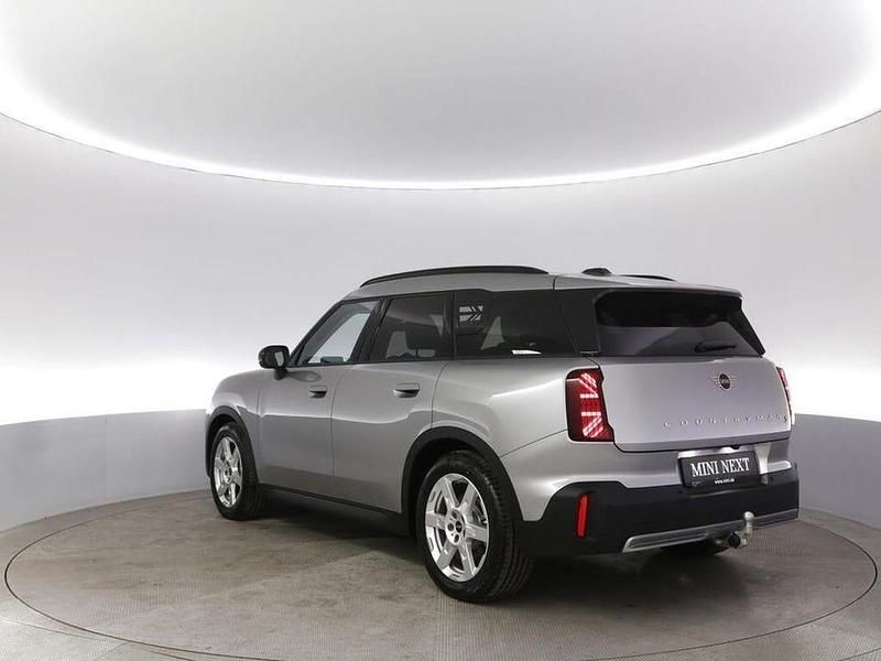Begagnad Mini Countryman Classic 233 kW (317 HK) 2024 Grå SUV