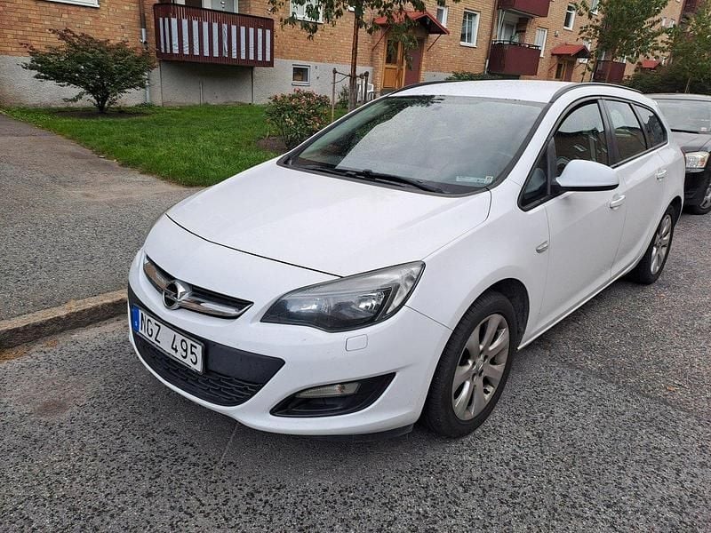 Begagnad 2014 Opel Astra Kombi | 45 000 kr - Bild 1/4