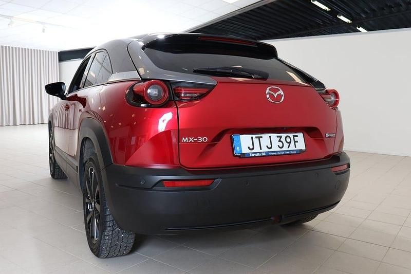 Begagnad Mazda MX30 Edition 105 kW (143 HK) 2021 Röd SUV