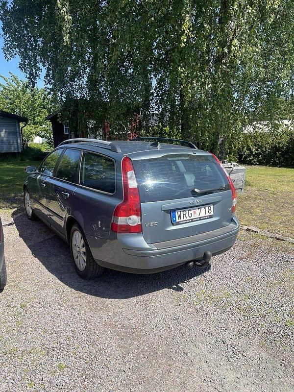 Begagnad Volvo V50 140 HK (102 kW) 2005 Kombi