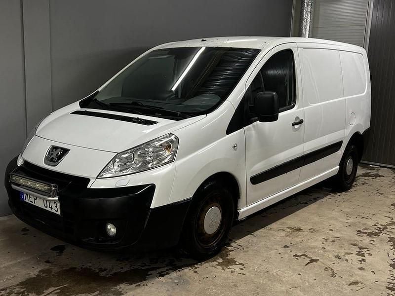 Begagnad Peugeot Expert 128 HK (94 kW) 2012 Vit Van
