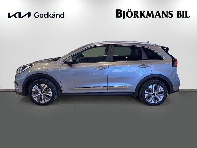 Begagnad Kia e-Niro Advance 150 kW (204 HK) 2022 /klg/ steel grey SUV