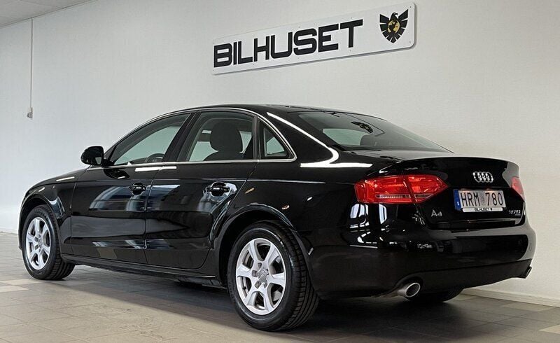 Begagnad Audi A4 240 HK (176 kW) 2008 Svart Sedan