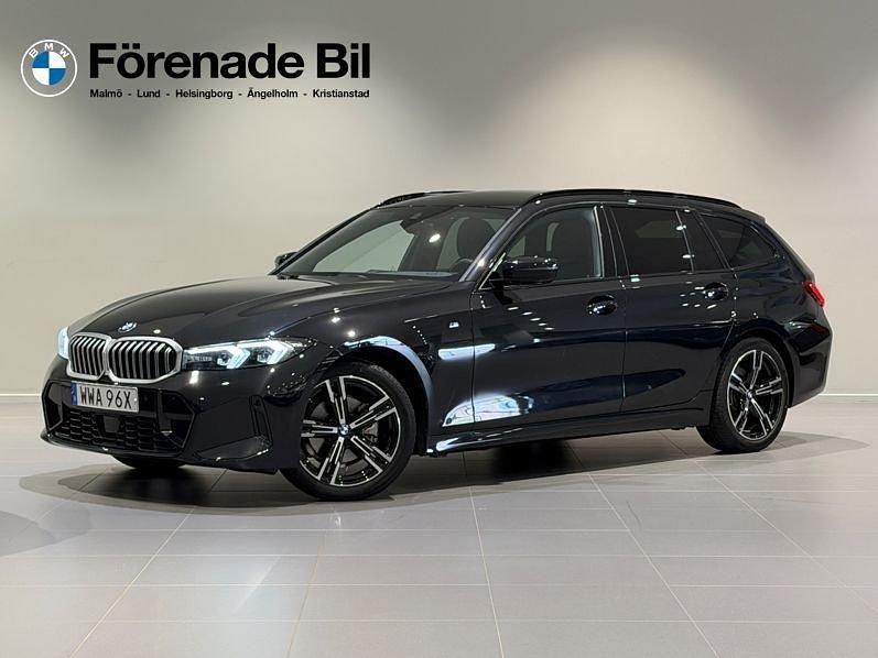 Svart Begagnad 2024 BMW 320 M Sport Kombi | 499 000 kr - Bild 1/4