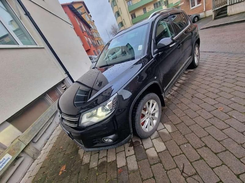 Begagnad VW Tiguan 140 HK (102 kW) 2012 SUV