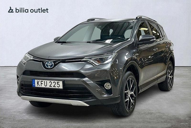 Mörkgrå Begagnad 2016 Toyota RAV4 Hybrid Active SUV | 219 900 kr (Marknadspris) - Bild 1/3