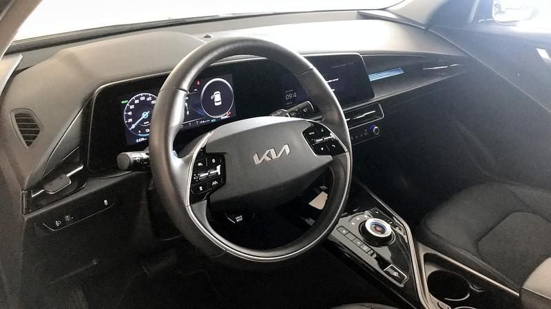 Begagnad Kia Niro 150 kW (204 HK) 2022 SUV