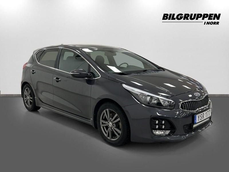 Begagnad Kia Ceed GT-Line 136 HK (100 kW) 2017 Grå Halvkombi