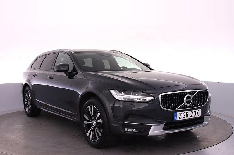 Grå Begagnad 2019 Volvo V90 CC Kombi | 369 000 kr (Marknadspris) - Bild 1/4