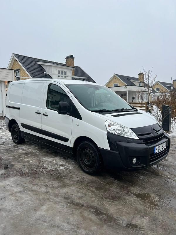 Begagnad Citroën Jumpy 120 HK (88 kW) 2010 Minibuss