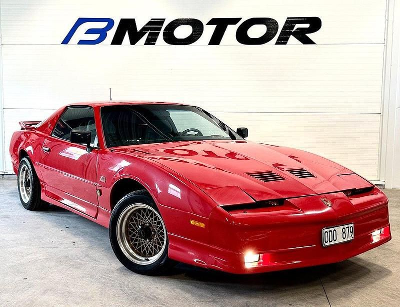 Röd Begagnad 1990 Pontiac Firebird | 119 900 kr - Bild 1/4