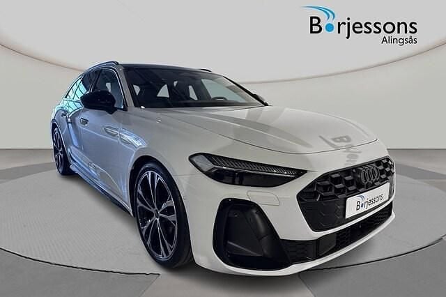 Begagnad Audi A5 S-Line 207 HK (152 kW) 2025 Glaciärvit metallic Kombi