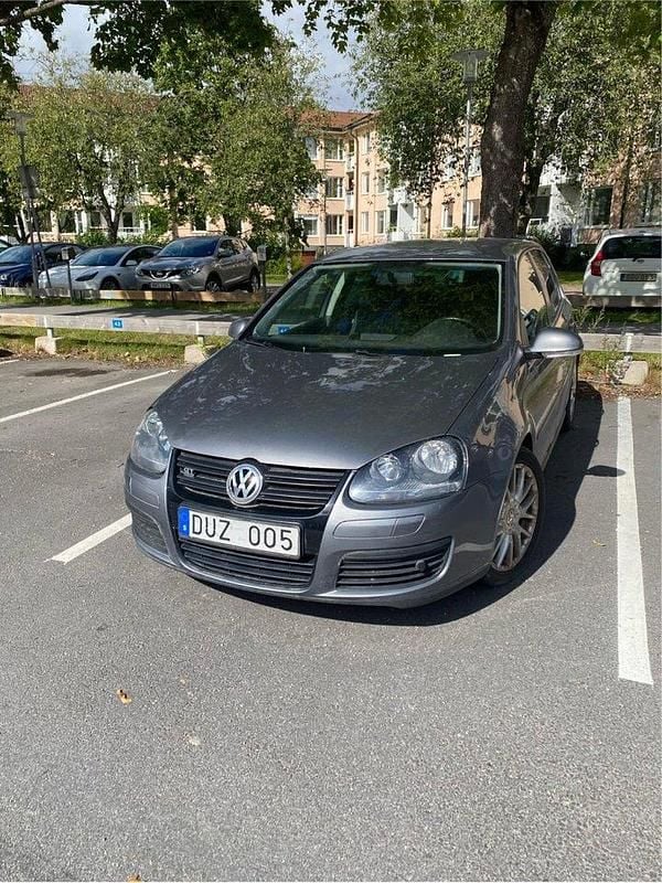 Grå Begagnad 2008 VW Golf VI GT Halvkombi | 18 500 kr (Superpris) - Bild 1/4