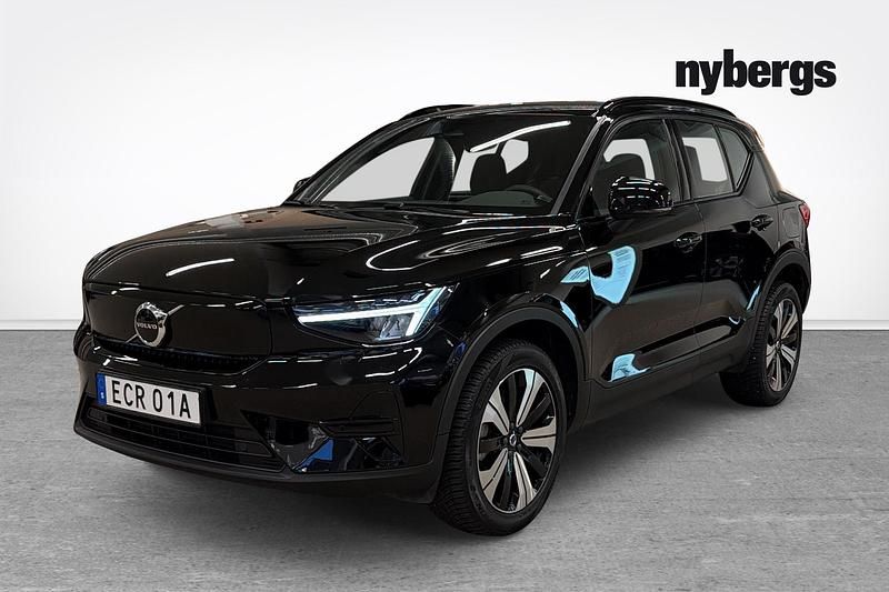 Svart Begagnad 2023 Volvo XC40 Single Motor SUV | 319 000 kr (Bra pris) - Bild 1/4
