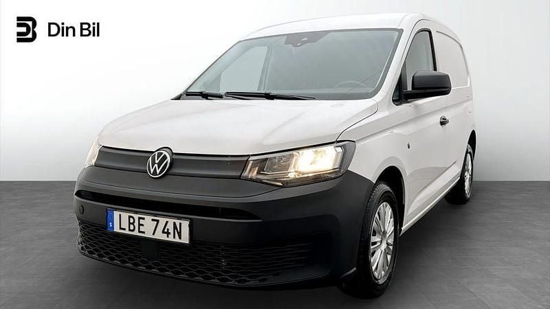 Candyvit Begagnad 2023 VW Caddy Minibuss | 209 900 kr (Bra pris) - Bild 1/4