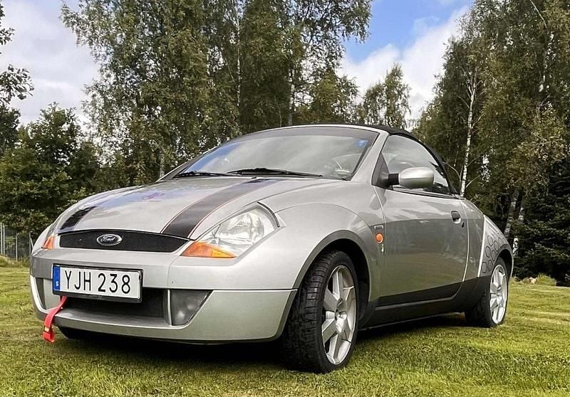 Silver Begagnad 2003 Ford StreetKa Cab | 25 900 kr - Bild 1/4