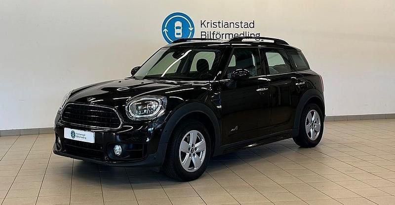 Svart Begagnad 2019 Mini Cooper Countryman Salt SUV | 199 900 kr (Bra pris) - Bild 1/4
