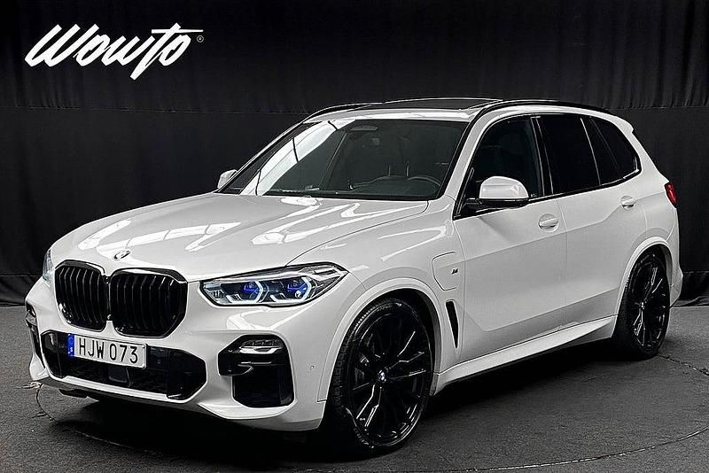 Vit Begagnad 2019 BMW X5 M Sport SUV | 559 800 kr (Lite dyr) - Bild 1/3