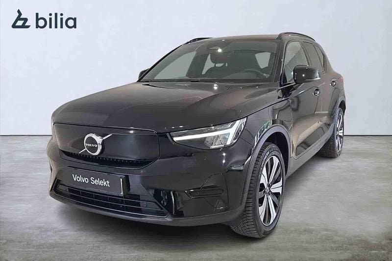 Svart Begagnad 2023 Volvo XC40 Single Motor SUV | 349 000 kr - Bild 1/1
