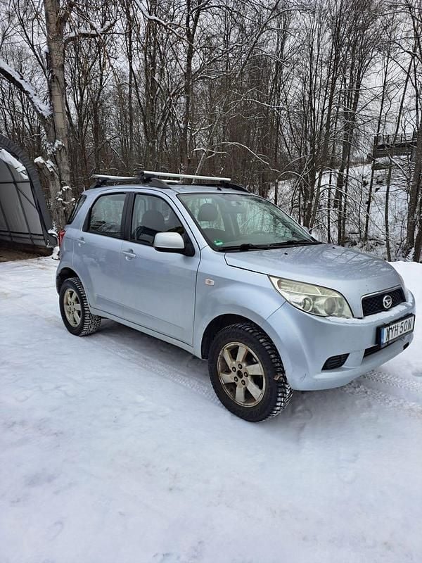 Begagnad Daihatsu Terios 105 HK (77 kW) 2008 SUV