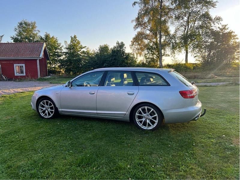 Silver Begagnad 2011 Audi A6 Business Kombi | 99 000 kr (Marknadspris) - Bild 1/4
