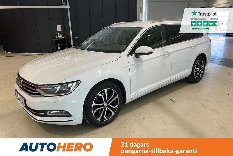 Vit Begagnad 2015 VW Passat Kombi | 134 000 kr (Marknadspris) - Bild 1/4