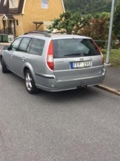 Silver Begagnad 2007 Ford Mondeo Kombi | 21 000 kr (Marknadspris) - Bild 1/2