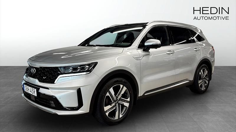 Grå (grey) Begagnad 2021 Kia Sorento Advance SUV | 399 900 kr (Marknadspris) - Bild 1/4