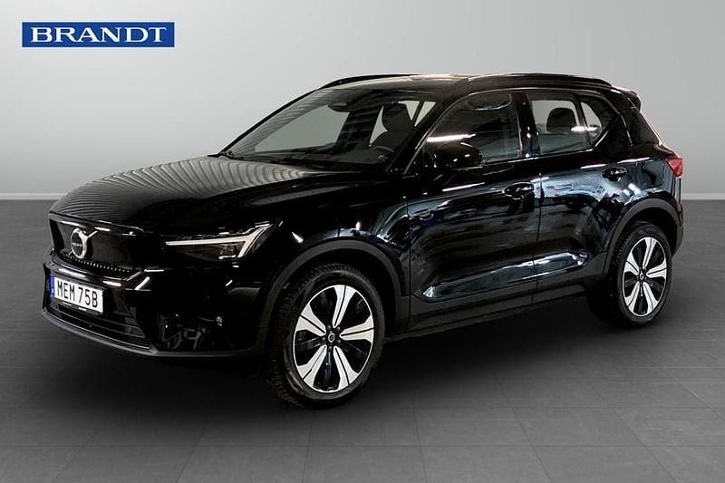 Svart Begagnad 2023 Volvo XC40 Single Motor SUV | 349 900 kr (Marknadspris) - Bild 1/3