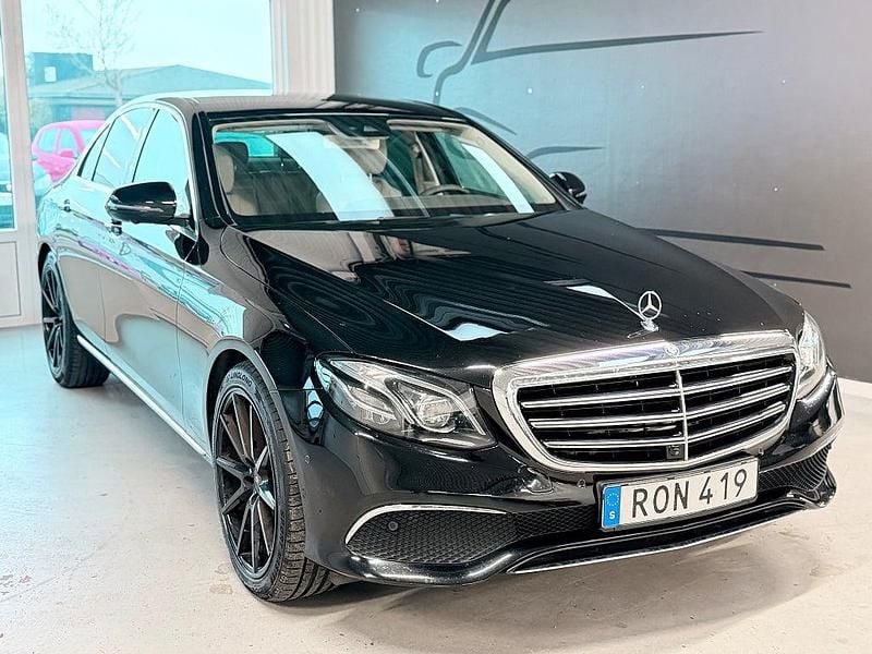 Svart Begagnad 2016 Mercedes E350 Exclusive Sedan | 299 900 kr (Marknadspris) - Bild 1/3