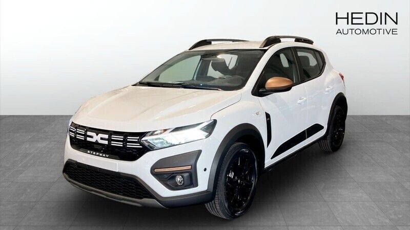 Vit (white) Ny 2025 Dacia Sandero Extreme Halvkombi | 219 900 kr (Bra pris) - Bild 1/4