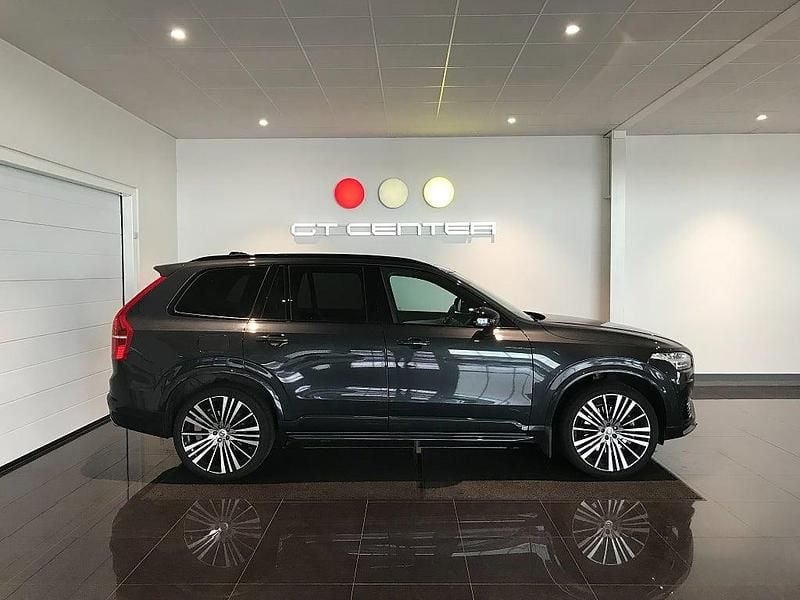 Begagnad Volvo XC90 R-Design 392 HK (288 kW) 2020 Grå SUV
