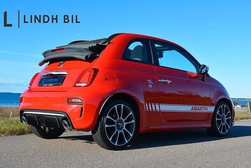 Röd (abarth rosso) Begagnad 2019 Abarth 595C Turismo Cab | 164 900 kr - Bild 1/3