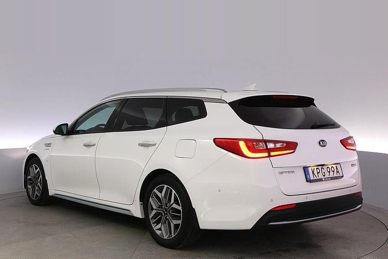 Begagnad Kia Optima Hybrid Sport 2020 Vit Sedan