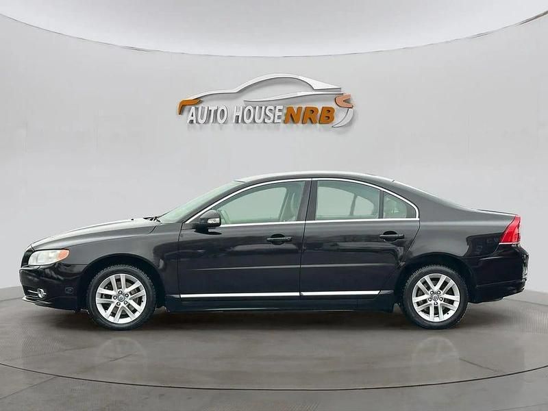 Svart Begagnad 2010 Volvo S80 Summum Sedan | 76 500 kr - Bild 1/4