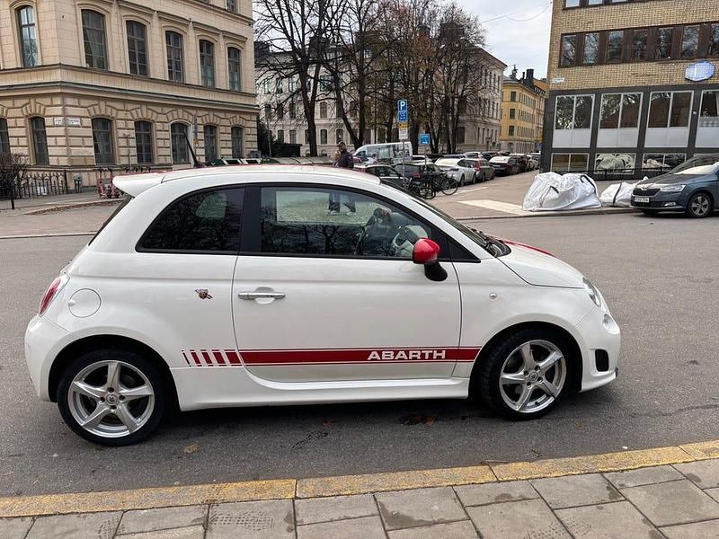 Begagnad Abarth 595 135 HK (99 kW) 2015 Halvkombi