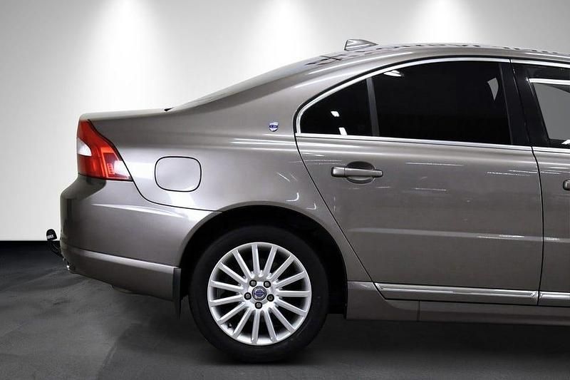 Begagnad Volvo S80 Summum 238 HK (175 kW) 2006 Gråmet Sedan