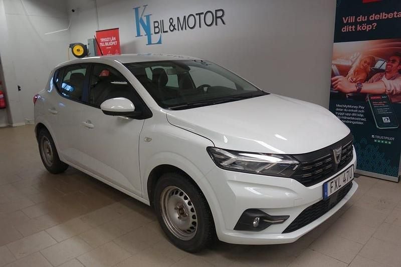 Vit Begagnad 2022 Dacia Sandero Halvkombi | 109 900 kr (Superpris) - Bild 1/4